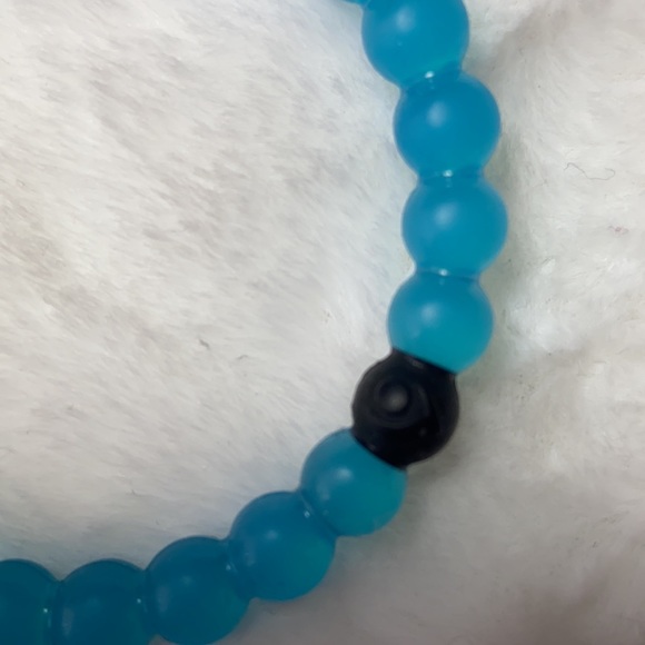 Shark Life & Water LOKAI Bundle - Picture 4 of 4